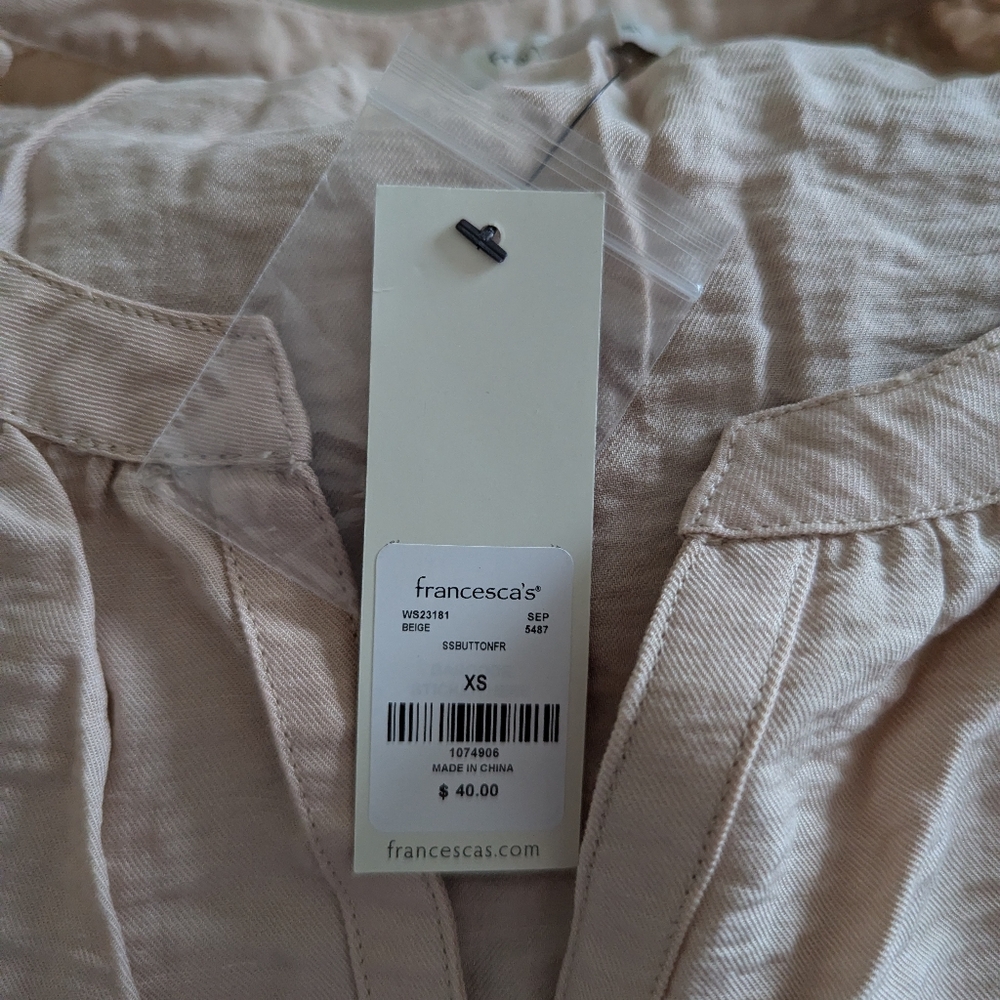 NWT Francesca's Blouse Size XS Teresa Peplum Ruffle Blouse - Picture 3 of 7